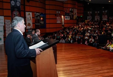 Desde el Ministerio de Agricultura se invitó a los colombianos a aumentar consumo de frutas y verduras. Foto: MinAgricultura. consumo de frutas y verduras colombia