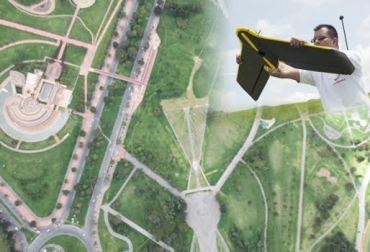 En un área despejada de 40 metros a la redonda es impulsado el dron, para posteriormente empezar a fotografiar el terreno. Foto: GeoSpatial. Despegue del dron