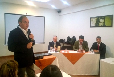 Uno de los compromisos es recuperar cerca de 2.500 hectáreas incineradas, producto de la sequía. Foto: Fedepanela. Reunión MinAgricultura Fedepanela