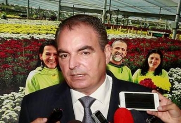 El MinAgricultura aclaró que el cambio aplica para los créditos e incentivos nuevos. Foto: Cortesía. aurelio iragorri minagricultura