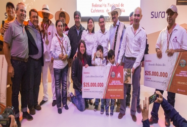 José Anargel Rodríguez, del municipio de Ibagué, Tolima, fue el gran ganador del concurso. Foto: Cortesía. Cafés especiales Tolima, Cafés especiales Tolima noticias, Cafés especiales Tolima premios, cifras Cafés especiales Tolima, concurso Cafés especiales Tolima, contexto ganadero