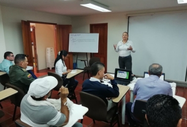La intención es enviar un microlote de café a China. Foto: Gobernación de Risaralda. Ganadería, ganadería colombia, noticias ganaderas, noticias ganaderas colombia, CONtexto ganadero, Secretaria de Desarrollo Agropecuario, Luz Yasmid López Vélez, productores de Marsella, gobernador Sigifredo Salazar, Consejo Municipal de Desarrollo Rural, alcalde de marsella Germán Darío Gómez, Asociación de Productores de Alta Calidad de Marsella, aroma, cafés especiales, cafés especiales risaralda, Risaralda, café Risaralda