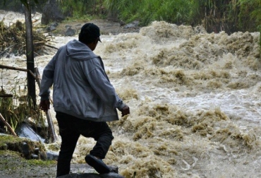 La autoridad prevé un incremento de las precipitaciones en varias zonas del país para los meses venideros. Foto: La Nación. Ganadería, ganadería colombia, noticias ganaderas, noticias ganaderas colombia, CONtexto ganadero, Fenómeno de la Niña, la niña, la niña en colombia, la niña 2020, fenómeno de la niña en colombia, fenómeno de la niña 2020 en colombia, IDEAM, ideam pronostico fenómeno de la niña, NOAA, noaa fenómeno de la niña, yolanda gonzález ideam