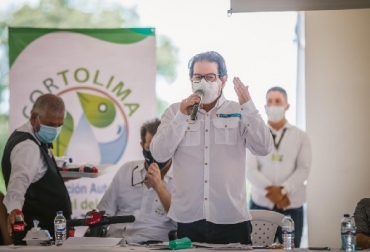 El ministro de Agricultura y Desarrollo Rural, Rodolfo Zea Navarro, dijo que no es cierto que esté llegando arroz importado en cantidades. “Actualmente no ha entrado más de 1.500 toneladas este año”. Foto: Minagricultura Arroz, productores de arroz, minagricultura, Fedearroz, dignidades, asociaciones de los distritos de riego, cadena arrocera, inventarios de arroz, comercialización de arroz, Abastecimiento Seguro’, ‘Déjenos Pasar’, vacas, vacas Colombia, lechería, bovinos, ganadería bovina, ganadería bovina Colombia, noticias ganaderas, noticias ganaderas Colombia, contextoganadero