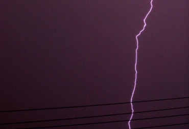 El aumento de las tormentas eléctricas y eventuales tempestades se debe a la consolidación de la segunda temporada de lluvias del año. Foto: Colprensa. Ganadería, ganadería colombia, noticias ganaderas, noticias ganaderas colombia, CONtexto ganadero, fenómeno de la niña 2021, fenomeno de la nina que es, el fenomeno de la nina, cual es el fenomeno de la nina, que es un fenomeno de la nina, fenomeno de la nina imágenes, que es el fenomeno de la nina, en que consiste el fenomeno de la nina, fenómeno de la Niña colombia, IDEAM, ideam colombia, fenomeno de la nina ideam, fenomeno de la nina 2022, fenomeno de la nina 2022 colombia