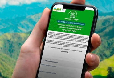 Esta apuesta por el agro nacional, complementará la prestación presencial del servicio a través de plataformas tecnológicas. Foto: ADR. Ganadería, ganadería colombia, noticias ganaderas, noticias ganaderas colombia, CONtexto ganadero, Extensión Agropecuaria Digital, en que consiste el programa de Extensión Agropecuaria Digital, inscripciones Extensión Agropecuaria Digital, Extensión Agropecuaria Digital ADR, Extensión Agropecuaria Digital universidad tecnológica de Pereira,