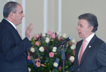 El nuevo ministro de Agricultura, tendrá el reto de combatir la pobreza en el campo y transformarlo en fuente de productividad. Foto: MInAgricultura. aurelio iragorri