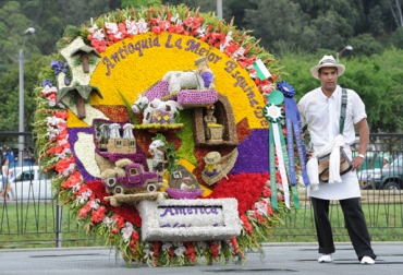 Para este año el evento espera reunir a 80 asistentes. Foto: Festival de las Flores Colombia. Silleta de flores