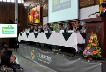 El evento se desarrollará hasta el 29 de enero en las instalaciones de Corabastos, en Bogotá. Foto: Vicepresidencia de la República. Foro de Seguridad Alimentaria y Derechos Humanos