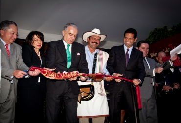 Juan Valdez Café acaba de inaugurar el primero de 6 establecimientos que esperan abrir sus puertas antes de que termine este año. Foto: Fedecafé Juan Valdez abre tiendas en México