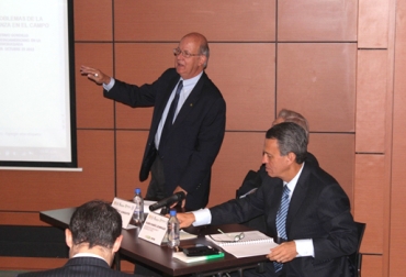 En el evento el ministro Lizarralde se comprometió a crear políticas que mejoren la actividad rural. Foto: MinAgricultura. Taller Corpoica, Piadal, la FAO, y Universidad de Los Andes