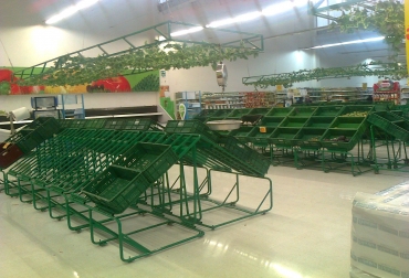 Así lucen la gran mayoría de supermercados de Tunja, los cuales ya reportan desabastecimiento por lo que tuvieron que ser cerrados. Foto: Julián Toledo. Desabastecimiento en Boyacá