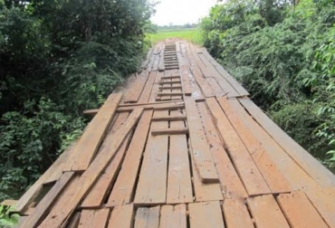 La construcción de los 3 puentes beneficiará a los productores pecuarios y agrícolas del Guaviare. Foto: Gobernación del Guaviare. Vías terciarias, vías secundarias, puentes, movilización, transporte de ganado, Guaviare