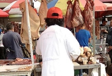 Comprar carne barata puede traer consigo enfermedades como salmonela y gastroenteritis. Foto: CONtexto ganadero. carne ilegal consumo, carne ilegal consumo colombia, carne ilegal consumo cifras, carne ilegal consumo fedegán, carne ilegal consumo lafaurie, CONtexto ganadero