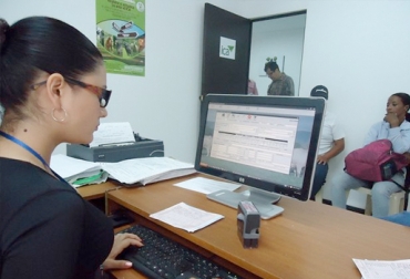 Ganaderos de Huila advirtieron que el proceso de expedición de guías en oficina del ICA en Neiva sigue siendo muy dispendioso. Foto: ica.gov.co Oficina ICA Neiva guías, oficina ICA Neiva ganaderos, Instituto Colombiano Agropecuario, ICA, Guías de Movilización, ICA no expide guías movilización, ganaderos afectados por el ICA, oficina ICA Neiva, oficina Neiva ICA dificultad trámite de guías, movilización de ganados en Colombia, problemas del ICA en regiones de Colombia, Falta de personal y comunicación del ICA, CONtexto ganadero, ganaderos colombia