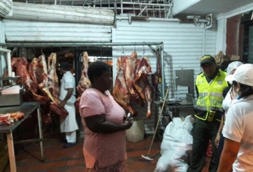 Los productores piden que las pesquisas continúen y se extiendan a todo el Cesar. Foto: Secretaría de Gobierno de Valledupar. sacrificio clandestino, venta de carne de dudosa procedencia, expendios de carne, vigilancia de expendios de carne, expendios de carne valledupar, secretaría de salud de valledupar, alcaldía de valledupar, gobernación del cesa, asociación de ganaderos del cesar, fondo ganadero del cesar, la 44 valledupar, la nevada valledupar, carnicerías valledupar, contexto ganadero, ganadería colombia