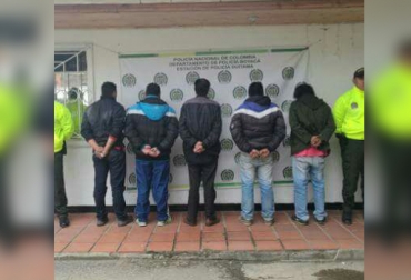 El domingo 9 de julio, la Policía capturó a los 5 integrantes de la banda "Los Gochos", que fueron puestos a disposición de la Fiscalía. Foto. Policía Captura banda delincuentes Boyacá julio 2017, Acciones Policía abigeato Paipa Boyacá julio 2017, Abigeato Paipa Boyacá julio 2017, abigeato boyacá, ganaderos Paipa Boyacá julio 2017, abigeato Paipa julio 2017, rondas nocturnas Paipa Boyacá 2017, aumento de abigeato, Hurto de ganado, Medidas para combatir el abigeato, Falta atención de autoridades en abigeato, CONtexto ganadero, ganaderos colombia
