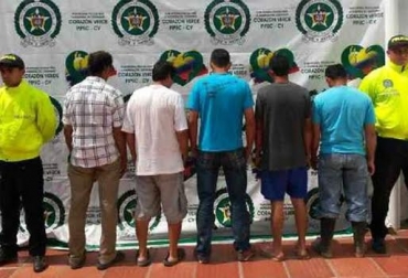 “Se logró la captura de 7 personas que al parecer estarían implicadas en actividades de abigeato”, dijo la Policía Nacional. Foto: vanguardia.com. Captura de banda dedicada al robo de ganado, ʿel triángulo de las bermudasʾ, actuaba en departamentos de la Costa Caribe, captura en flagrancia, CONtexto Ganadero, noticias de ganadería colombiana.