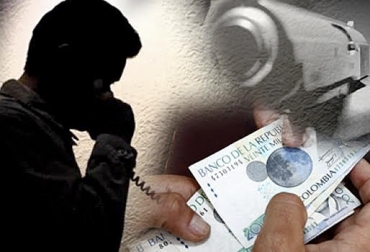 “Si existen dos grupos de delincuentes en la zona, cada uno cobra su cuota de manera independiente y no vale ninguna excusa para no aportarles”, dijo fuente que pidió reserva de su identidad. Foto: Diario Occidente - contextoganadero.com Se dispara extorsión en Bajo Cauca, delincuencia común, Bacrim, aportes extras, temporada de diciembre, exigen cabezas de ganado, extorsión todo el año, CONtexto ganadero, noticias de ganadería colombiana.