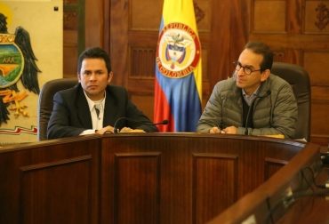 Distritos de riego, legalización de tierras, compensaciones de papa y leche e inversiones para el Conpes lácteo, son algunos de los recursos que se van a destinar. Foto: Gobernación de Boyacá. Ganadería, ganadería colombia, noticias ganaderas, noticias ganaderas colombia, CONtexto ganadero