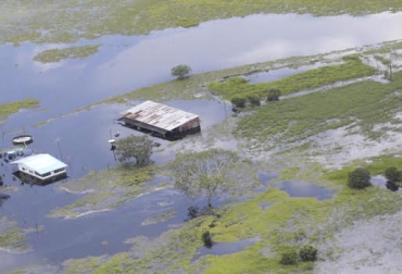 32 municipios, 38 vías afectadas y 7 puentes vehiculares bloqueados por ola invernal en Santander. Foto: m.elfrente.com.co ganaderia, ganaderia colombia, ganaderia colombia, contexto ganadero, noticias ganaderas, noticias ganaderas colombiana, afectaciones lluvias, ola invernal, afectaciones ola invernal, lluvias santander, 32 municipios lluvias santander, calamidad publica municipios santander, ganaderos santander, ganaderos colombia, ganaderos