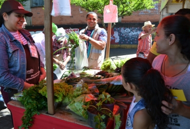 Con esta maestría, la Universidad Minuto de Dios busca instruir profesionales en la innovación tecnología aplicada al sector agropecuario. Foto: Cortesía Maestría, Maestría en Agrónica, agrónica, Educación Superior, Universidad Minuto de Dios, Uniminuto, tecnología en sector agropecuario, tecnología en fincas, tecnología en fincas ganaderas Colombia, Tecnología en ganaderías, posgrados en el agro, posgrados del sector agropecuario, maestrías sector agropecuario, Maestría Agrónica Uniminuto, Ganadería, CONtexto ganadero, ganadería colombia, noticias ganaderas Colombia