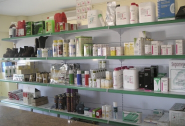 Además del encarecimiento de los insumos agropecuarios como los medicamentos, hay inquietud por la escasez de alimentos para el ganado. Foto: avisa.org.ve Falta insumos agropecuarios, insumos agropecuarios, insumos para ganadería, medicamentos para ganadería, suplementos ganado, suplementos para el ganadero, Coronavirus Colombia 2020, coronavirus, coronavirus 2020, coronavirus Colombia, coronavirus ganadería, coronavirus Colombia, coronavirus, CONtexto ganadero, ganaderos colombia, noticias ganaderas Colombia