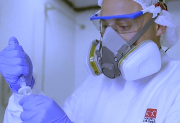 En su compromiso con el estatus sanitario del país, Vecol ha implementado de forma estricta los protocolos para mitigar el contagio del nuevo coronavirus. Foto: vecol.com.co Protocolo bioseguridad Vecol, medidas bioseguridad Vecol, primer ciclo de vacunación contra fiebre aftosa 2020, I ciclo vacunación 2020, vacunación contra aftosa, vecol ciclo vacunación aftosa 2020, ciclo de vacunación 2020, fedegan, fechas ciclo de vacunación 2020, papel de Vecol en el ciclo de vacunación, coronavirus, coronavirus Colombia, COVID-19, cuarentena, Ganadería, ganadería colombia, noticias ganaderas, noticias ganaderas colombia, CONtexto ganadero