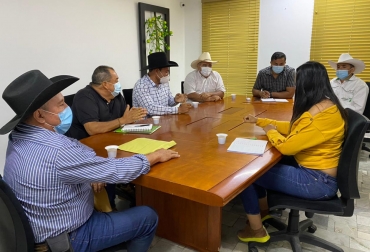 Este jueves habrá una reunión entre los ganaderos del departamento y el presidente de Fedegán, buscando alternativas en pro de la ganadería araucana. Foto: Gobernación de Arauca. Ganadería, ganadería colombia, noticias ganaderas, noticias ganaderas colombia, CONtexto ganadero, Arauca, ganaderos arauca, Gobernación de Arauca, Comité de Ganaderos de Arauca, fedegan, Federación Colombiana de Ganaderos, reunión lafaurie ganaderos de arauca