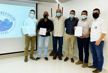Este convenio garantizará que la leche comercializada sea de fincas libres de deforestación. Foto: Cortesía. Ganadería, ganadería colombia, noticias ganaderas, noticias ganaderas colombia, CONtexto ganadero, Acuerdo Cero Deforestación en Lácteos, Acuerdo Cero Deforestación en Lácteos en Caquetá, caquetá, lecheros de caquetá, empresas lecheras de caquetá, tecnig@n, tecnig@n caquetá, Lácteos Camoti, Distrialimentos de Occidente, Lácteos del Hogar, Lácteos La Arboleda,