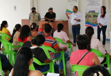 Ganaderos de Cartagena del Chairá tendrán una producción lechera sostenible lo cual les permitirá mejorar su nivel de vida. Foto: colombiasostenible.gov.co Cartagena del Chairá, producción de leche, colombia sostenible, Fondo Colombia en Paz, Corpojaguar, PDET, Caguán, Piedemonte Caqueteño, productores, Campesinos, Reactivación económica, conservación, Medio Ambiente, división de potreros, arreglos silvopastoriles, árboles maderables, Forrajes, Ganadería, ganadería colombia, noticias ganaderas colombia, CONtexto ganadero