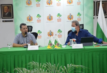 Los gobernadores de Tolima y Huila, lideraron las mesas de trabajo que beneficiarán el agro de ambos departamentos. Foto: Facebook Luis E. Dussan. huila tolima agricultura