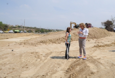 La ministra de Transporte, Cecilia Álvarez-Correa, sigue visitando las regiones del país. Foto: Ministerio de Transporte. Inversión para vías en Barranquilla