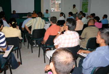 En el marco de la Asamblea del Comité de Ganaderos del Caquetá, los productores respaldaron la gestión de Fedegán al frente del FNG. Foto: Rafael Torrijos Rivera. Comité de Ganaderos del Caquetá