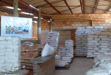 Los pronosticos del año pasado ya hablaban de un prolongado verano en esta zona del país y la bodega ganadera lo ha venido enfrentando. Foto: Fedegán. Bodega ganadera.