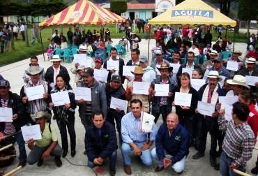 El ICA, aseguró que en el departamento existen 247 hatos certificados libres de brucelosis y 211 de tuberculosis. Foto: Archivo CONtexto Ganadero. Ganaderos en Bouyacá declaran sus hatos libres de brucelosis y tuberculosis bovina.