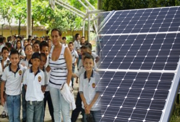 Dos paneles solares empezarán a funcionar desde abril en dos centros educativos del municipio de Cimitarra. Foto: CONtexto Ganadero. Paneles solares en colegios de Santander