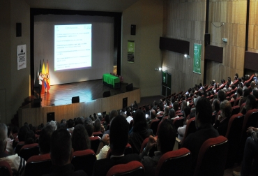 Más de 300 ganaderos asistieron a la sala Lucy Tejada en la ciudad de Pereira. Foto: CONtexto Ganadero. Fedegán conversó con los ganaderos de Pereira en Foro lácteo.