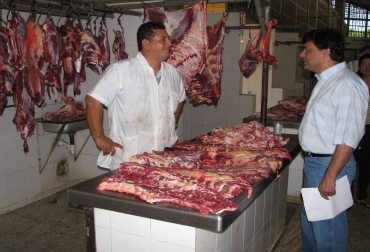 Con la apertura de la planta los leridenses volverán a consumir carne de excelente calidad. Foto: Alcaldía de Lérida. Venta de carne en Lérida