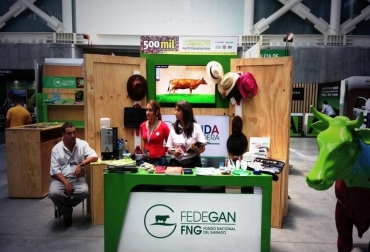 Fedegán también tuvo su stand en el evento que reunió a cerca de 15 mil asistentes. Foto: Twitter @PuraCandela1020 Expo Agrofuturo