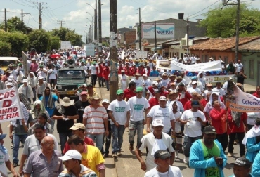 La determinación se tomó luego de que representantes mineros firmaran el acuerdo propuesto por el Gobierno. Foto: Tomada de twitter @parominero. Paro Minero
