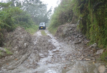 Muchas vías y habitantes del Huila se van a ver beneficiados con estas obras. Foto: Archivo CONtexto. Vías terciarias.