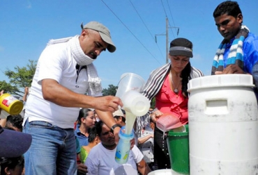 La decisión se tomó para llamar la atención del Estado y fomentar el consumo de leche. Fotos: William Vuelves Bastos. Puerto Boyacá Leche