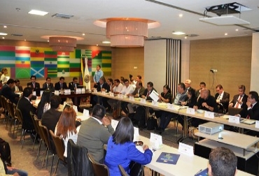 En 13 municipios de Putumayo, más de 1.600 kilómetros requieren mantenimiento. Foto: Gobernación de Putumayo. Banco de Maquinaria