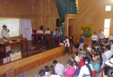 La idea es lograr primero una asociación de los cerca de 600 pequeños ganaderos que hay en el municipio. Foto: Javier Aguilar. Comité Ganaderos Florián.