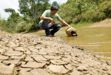 Con este programa, los ganaderos aprenderán cómo afrontar periodos críticos. Foto: hoyesnoticiaenlaguajira.com. Sequía en la guajira