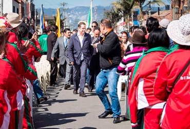 El ministro de Vivienda, Germán Vargas Lleras anunció la firma de los contratos./ Foto: Julián Sabogal-Ministerio de Vivienda Firma de contratos de Cundinamarca.