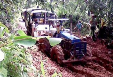 Cerca de 83 kilómetros de vías están en reparación, de acuerdo al Depto. de Planeación en Cáceres. Foto: Yorjan Martínez - Fedegán Vías terciarias en mal estado, municipio de Cáceres, Antioquia.