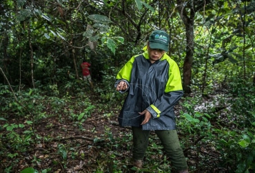 Blanca Raquel se enfrenta los retos ambientales, sociales y económicos relacionados con el cambio climático, mientras contribuye a la equidad de género en uno de los sectores más tradicionales de Colombia. Foto: TNC Colombia. ganadería, ganadería colombia, noticias ganaderas, noticias ganaderas colombia, contexto ganadero, blanca raquel guerrero, gcs, proyecto ganadería colombiana sostenible, tnc, the nature conservancy, contexto ganadero ganadería sostenible, agricultura y ganaderia sostenible, equidad de género en ganadería, mujeres ganaderas,
