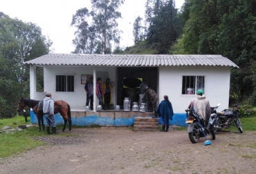 Por medio de Asoganyo los productores de leche han conseguido un mejor precio con Alpina. Foto: Cortesía Asoganyo, leche, asociación, Gachetá, Cundinamarca, asociados, calidad, tanque de almacenamiento, centro de acopio, precio de la leche, ceba, cruderos, calidad de vida, fincas, Alpina, convocatoria, análisis, laboratorio, monitoreo, desastre natural, ganadería, ganadería Colombia, noticias ganaderas Colombia, contexto ganadero